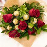Buquê com Rosas e Ferrero Rocher
