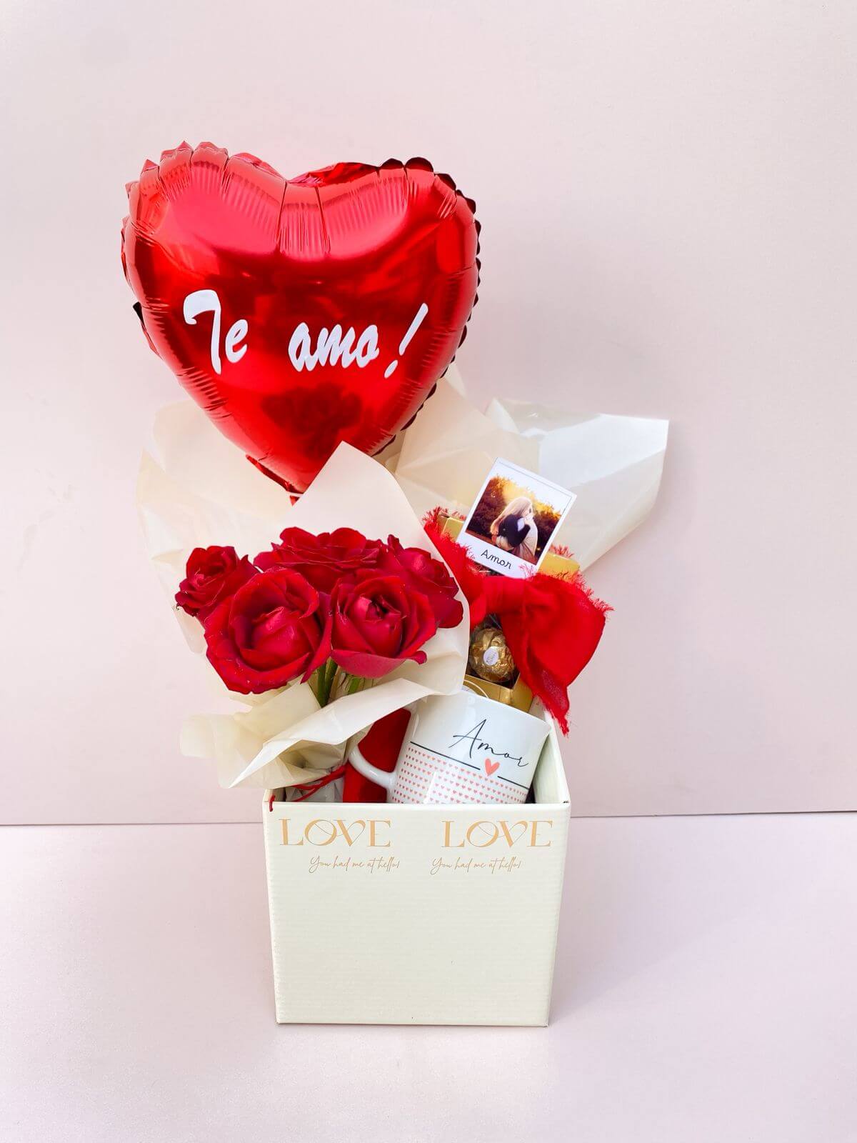 yuyuyu7 Box personalizado com flores e chocolate - Imagem 1