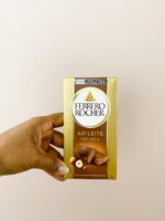 Card com Flores e Chocolate - Imagem 2